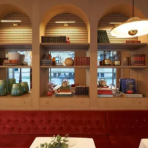 Hotell Intelier Katalina
